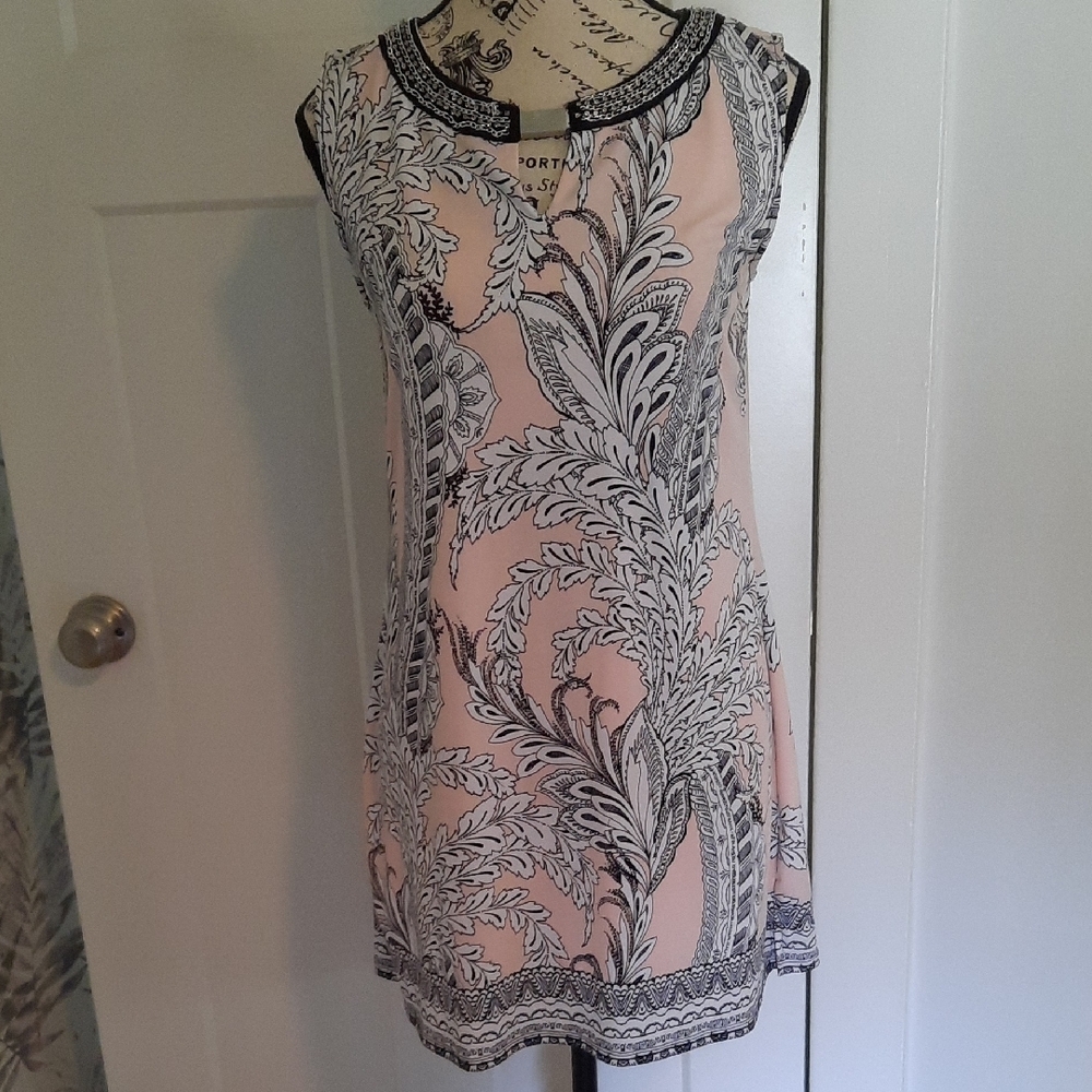 Pink and Black Sleeveless Top